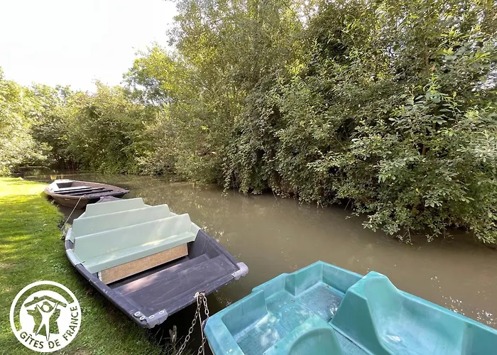 Hébergement de vacances Maison Au Cœur Du Marais Poitevin Avec Barques, Canoës, Pédalo Et Vélos включены - Fr-1-426-147